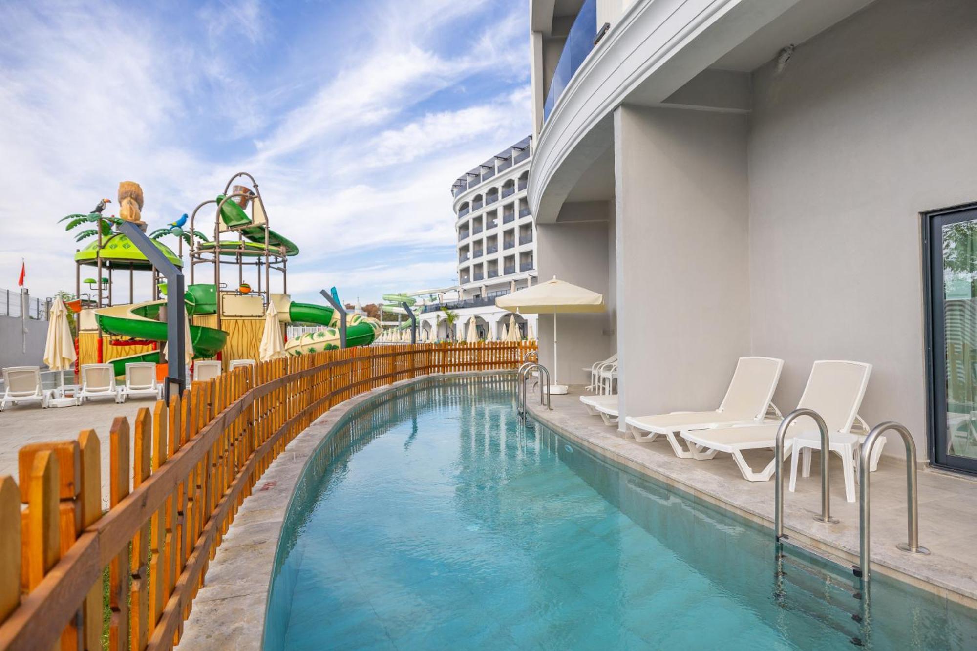 Side Moon Palace Hotel 외부 사진