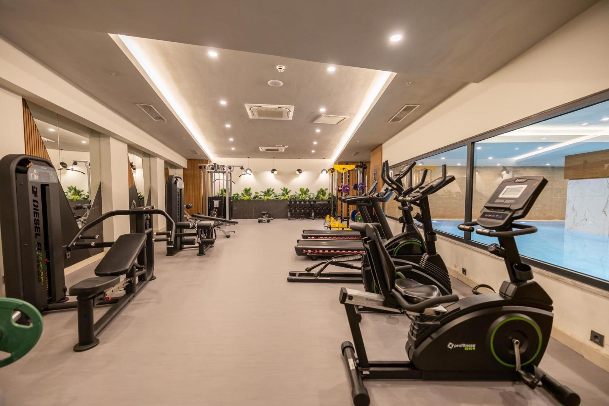 Side Moon Palace Hotel 외부 사진